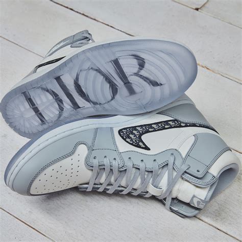 „Air Dior“